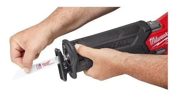 Sierra Sable Milwaukee M18 Fuel Kit Sawsall