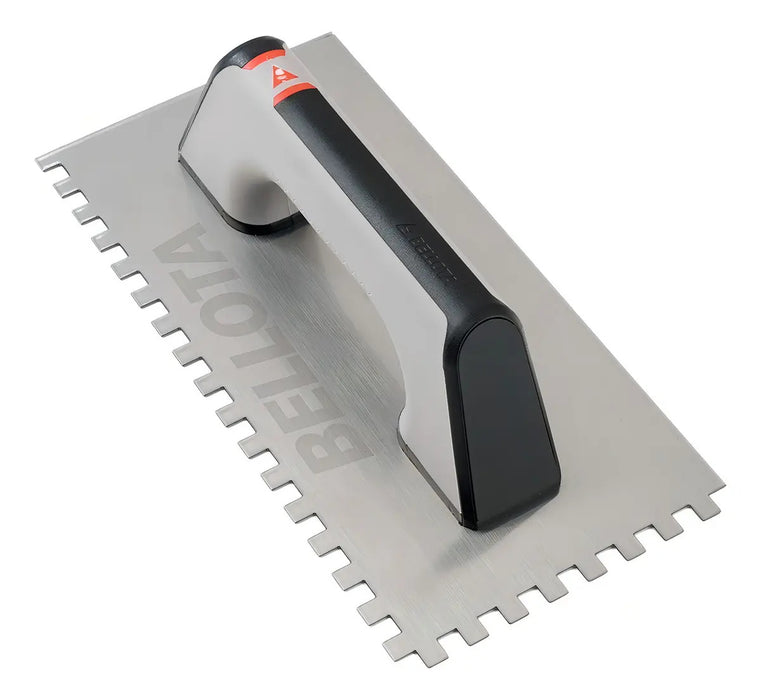 Llana con Dientes 270x135mm Mango Bimaterial Bellota