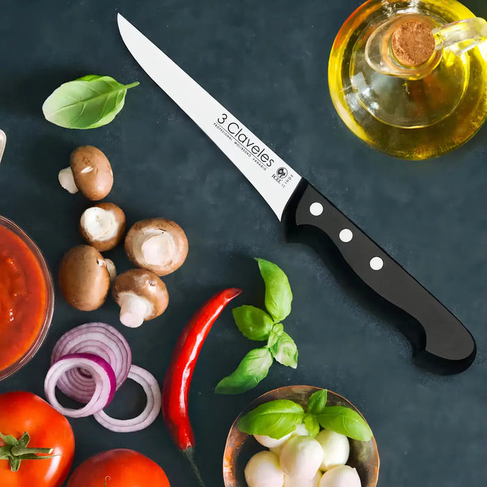 Cuchillo Tres Claveles Tucumán 11 cm Inox Mgo Abs