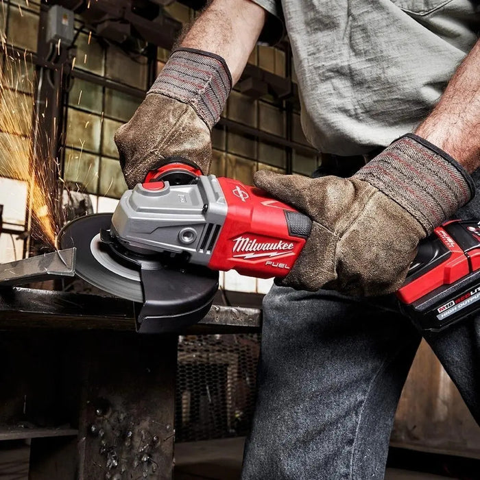 Esmeril Inalámbrico 4.1/2" M18 Con Freno Milwaukee