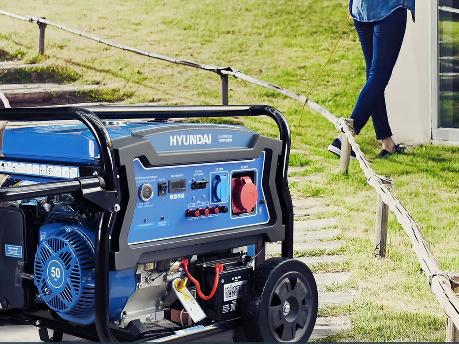 Generador Eléctrico Hyundai 5500W 220V Monofásico Gasolina Arranque Eléctrico
