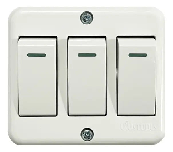 Interruptor Sobrepuesto Triple 10A Blanca