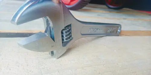 Llave Ajustable De Perico 8'' Ingco