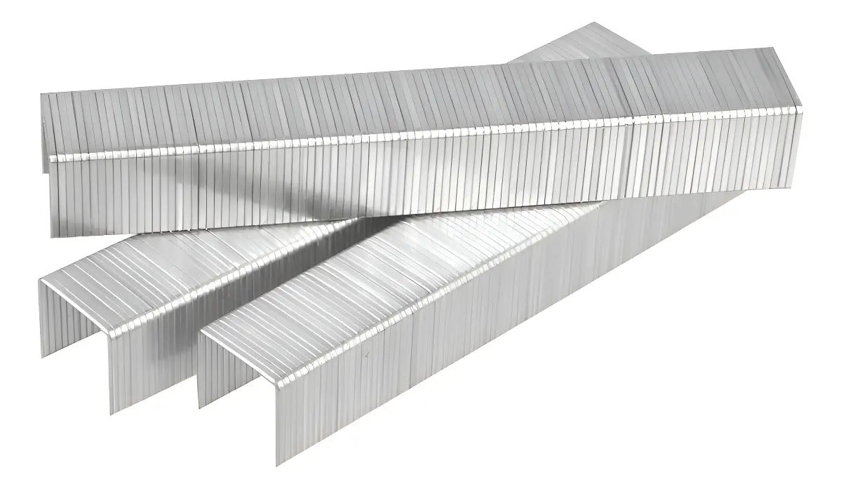Grapas Corchetes 10mm 1000 Unidades Para Engrapadora / Clavadora Plateado